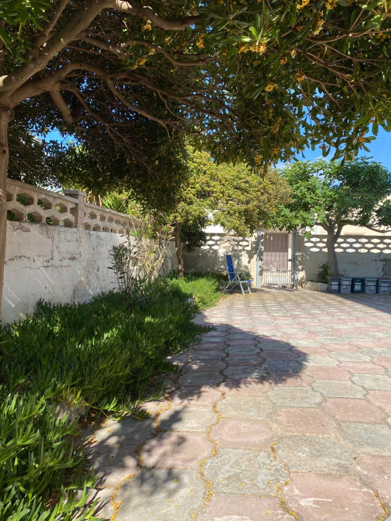 Villa Odetta - Appartamento Limonaia Torre Colimena Exteriér fotografie